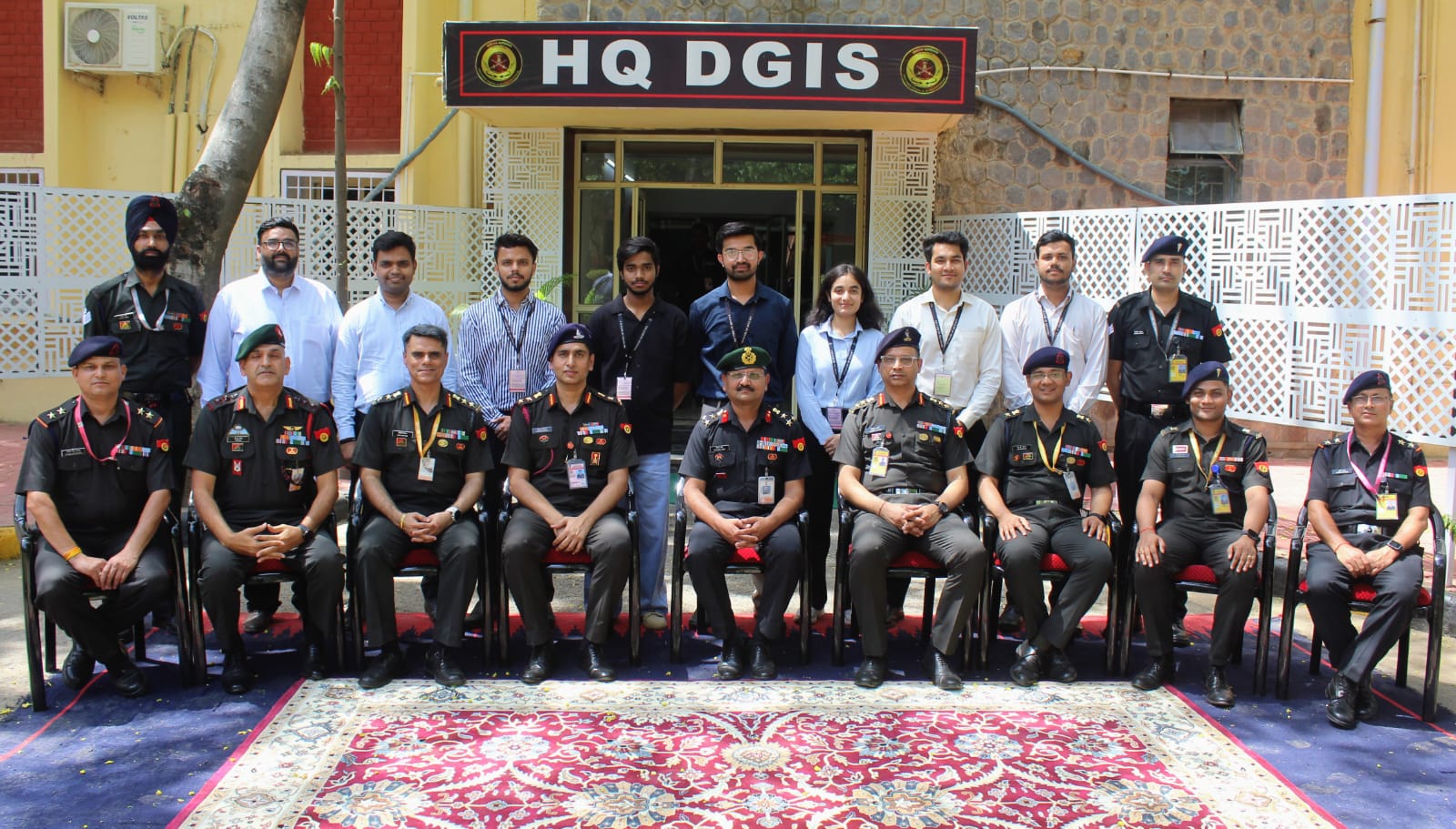 Upsala team with defence personnel at HQ DGIS